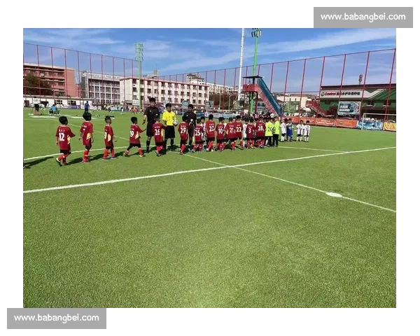 室内足球：提升技巧与团队合作的全新运动体验