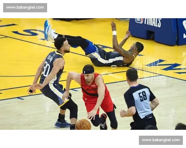 抢断成功关键时刻如何发挥作用提升防守效率及球队整体表现 抢断成功关键时刻如何发挥作用提升防守效率及球队整体表现